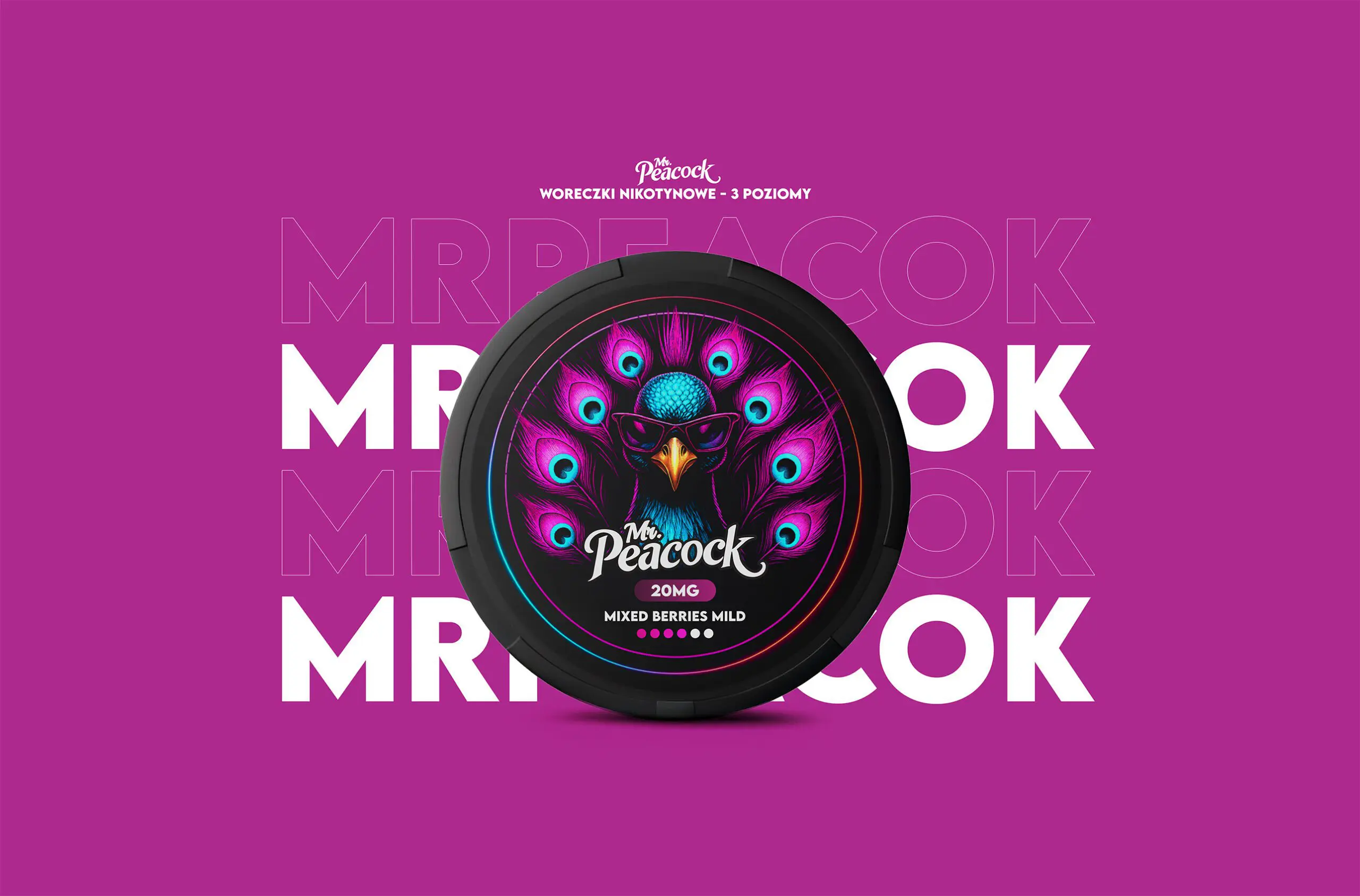 Kolorowy słoik z jagodami